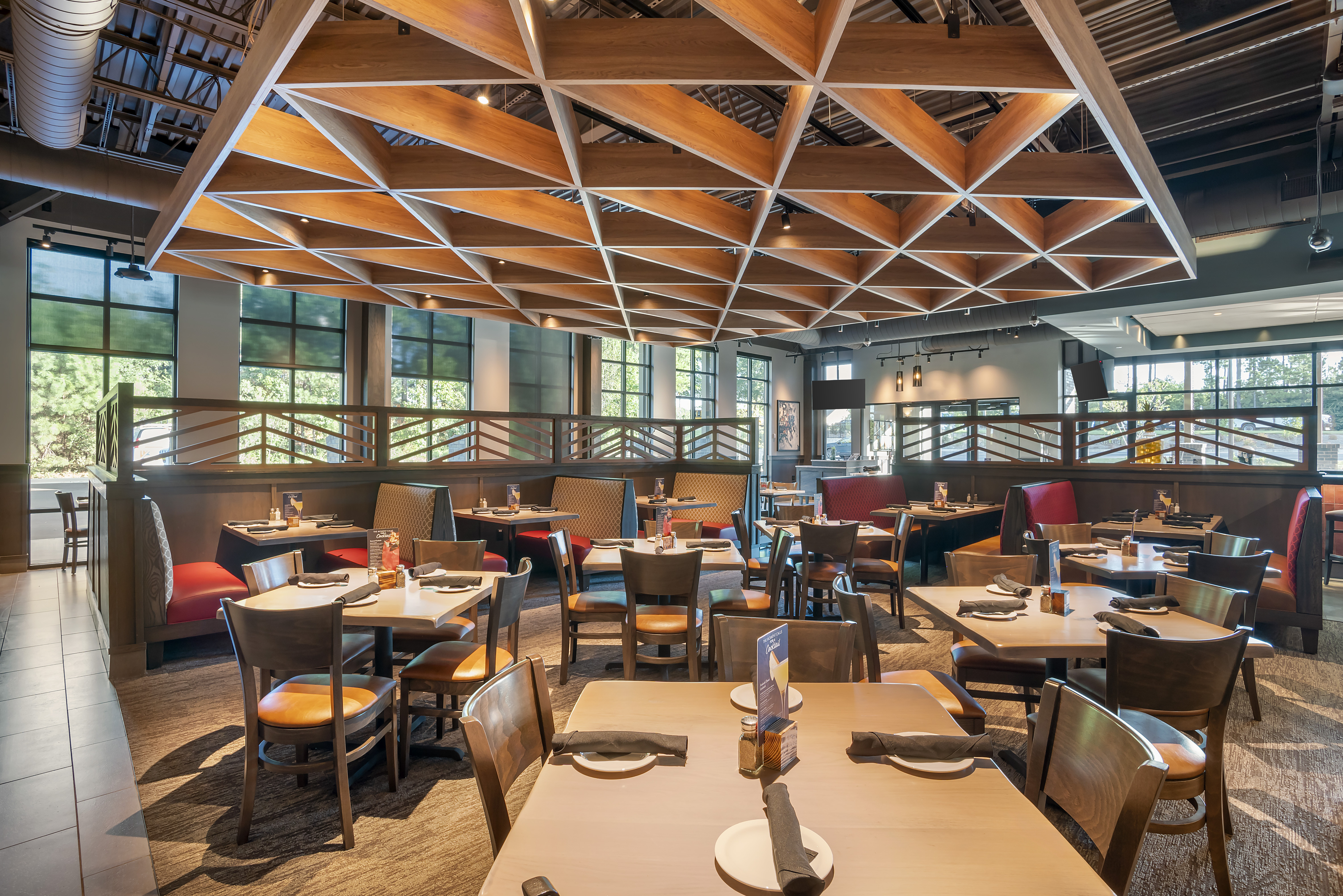 The exterior of Firebirds Wood Fired Grill Fort Milllocation.