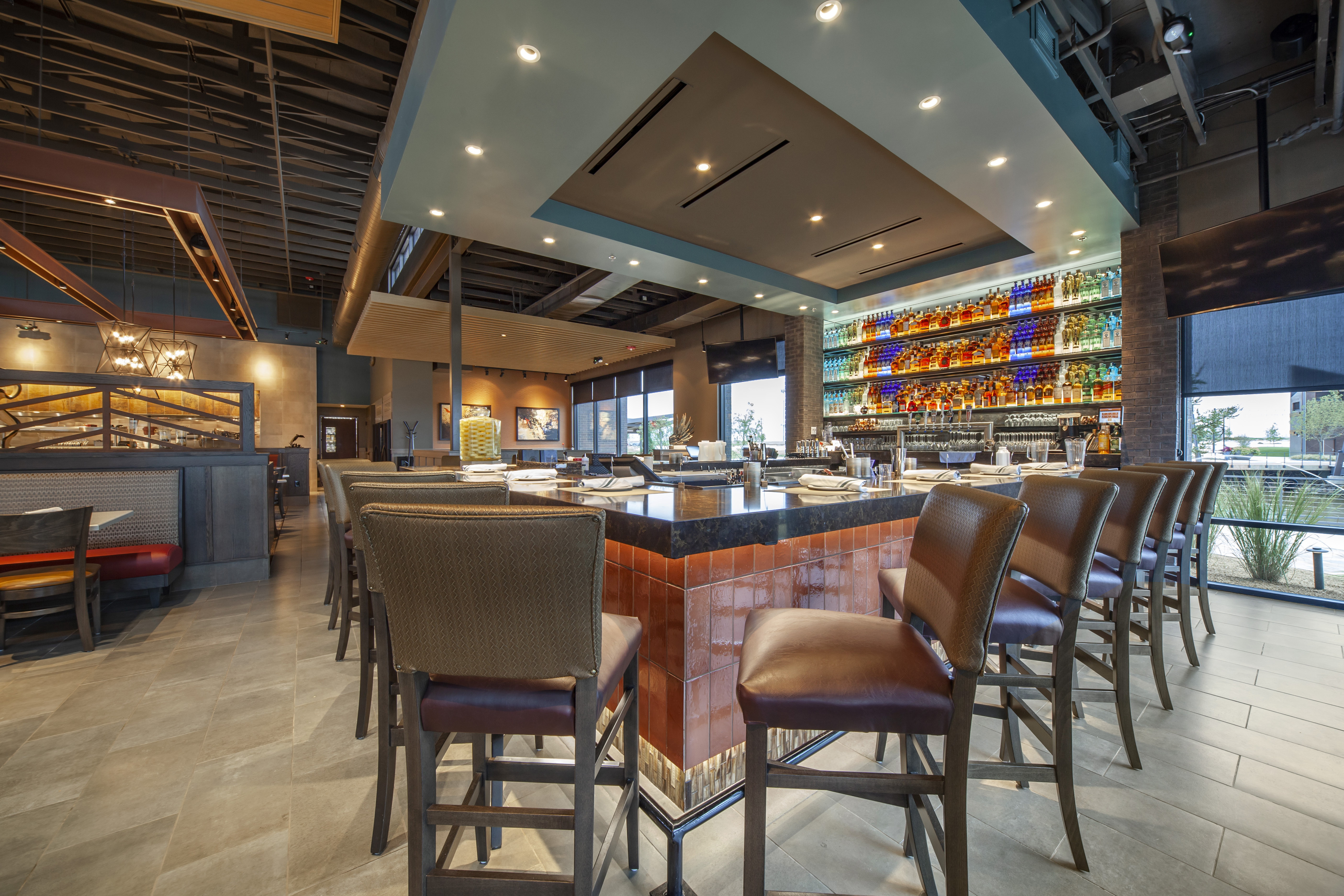 The exterior of Firebirds Wood Fired Grill Oklahoma Citylocation.