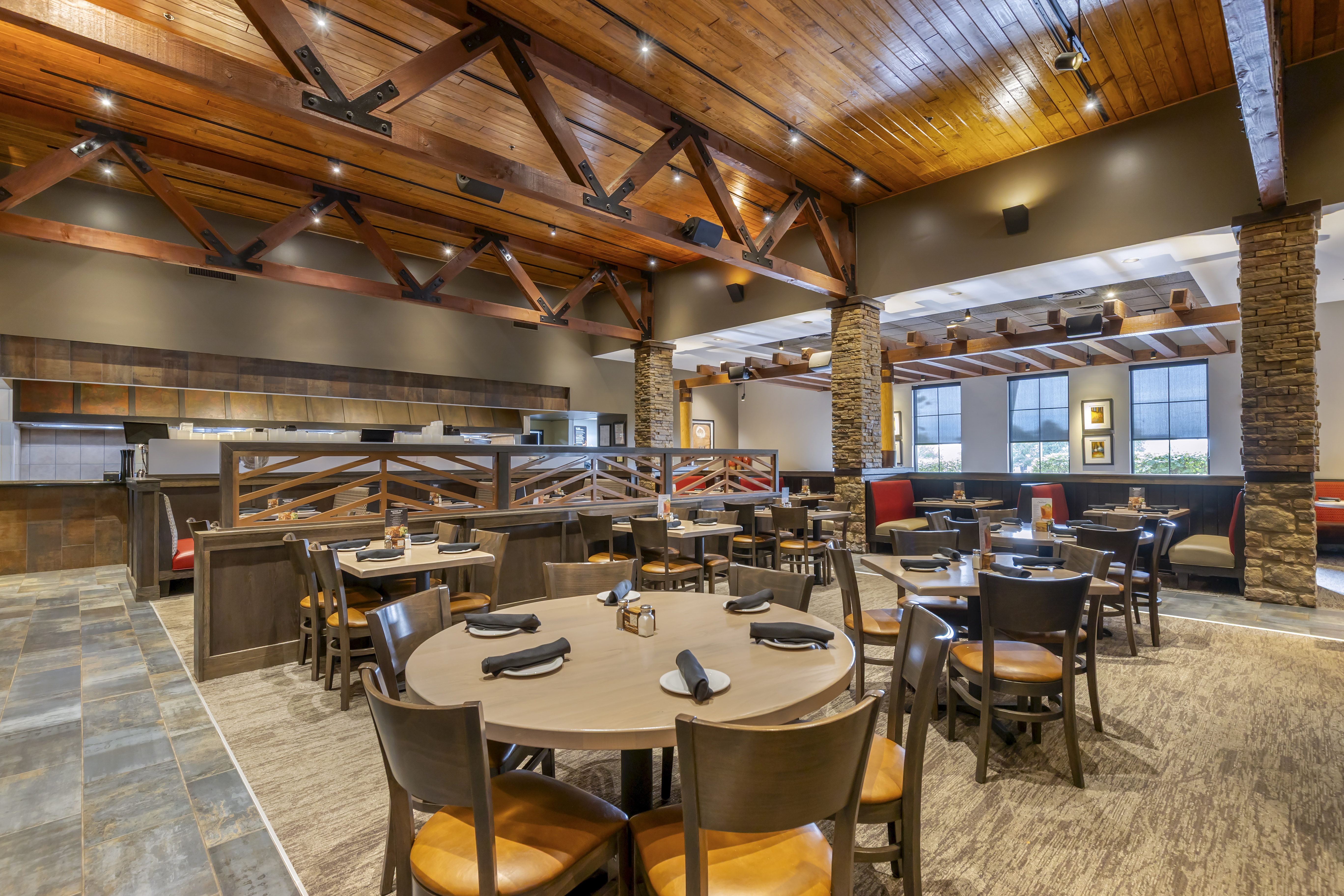 The exterior of Firebirds Wood Fired Grill Omahalocation.
